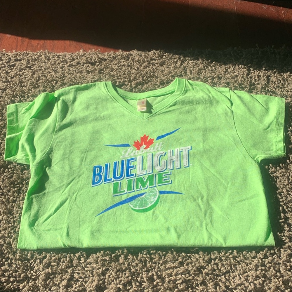 Small labatt light neon green v neck tshirt